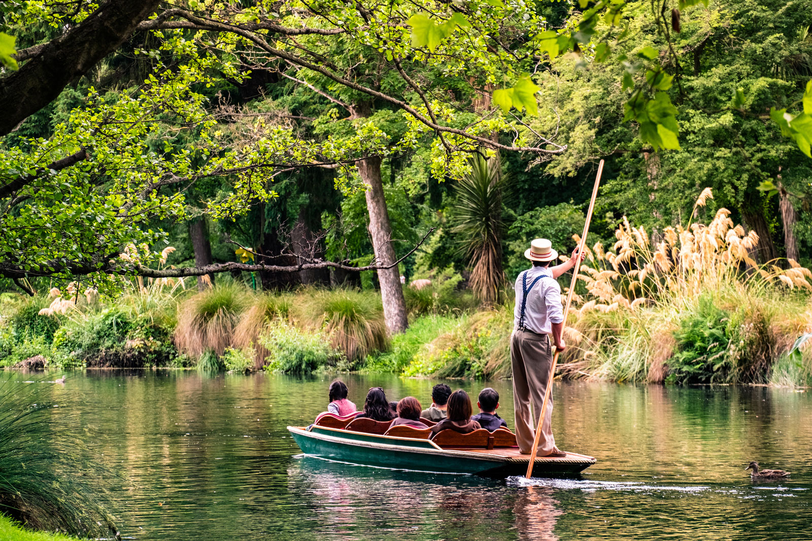 Christchurch – Avon River Punting